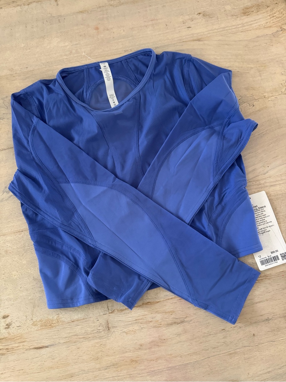 Lululemon Women’s Long Sleeve Athletic Top - Blue